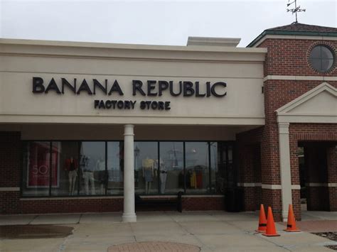 Banana repubic near me - Find a Banana Republic location near you in Iowa. We offer versatile, contemporary classic clothing designed for today with style that endures. Free shipping on all orders of $50+ Skip to top navigation Skip to shopping bag Skip to footer links. ... Banana Republic Stores in Iowa deliver modern, versatile classics—from business attire to ...